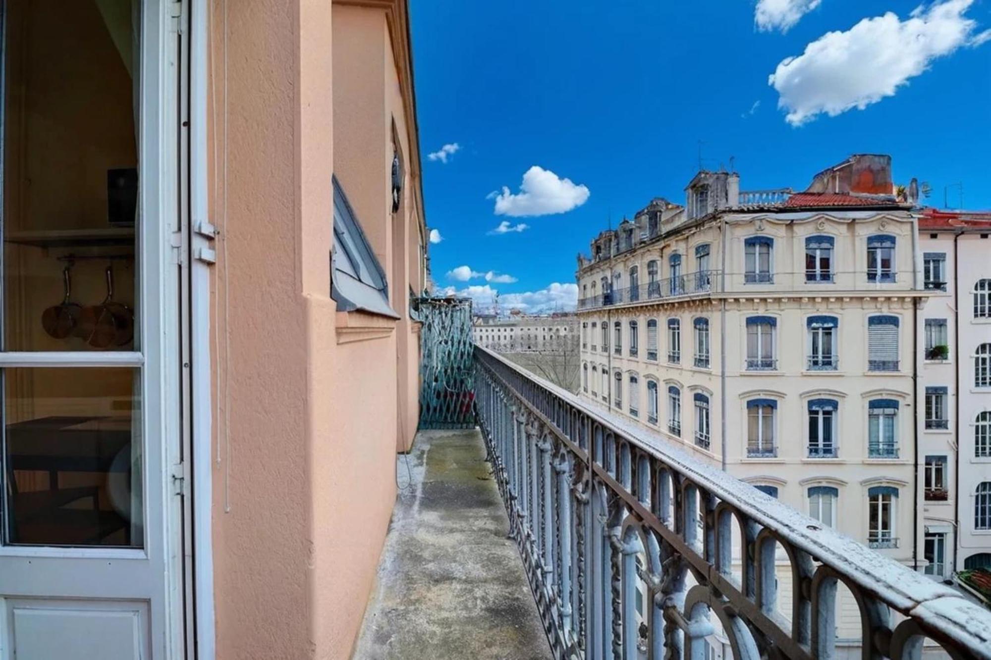 Chaponnay - Superb T2 Apartment - Lyon 3Rd Exteriér fotografie